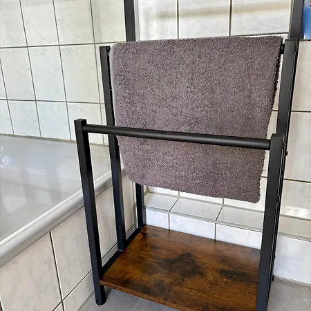 Appartement Ruhige, Zentrale Lage - Modernes *