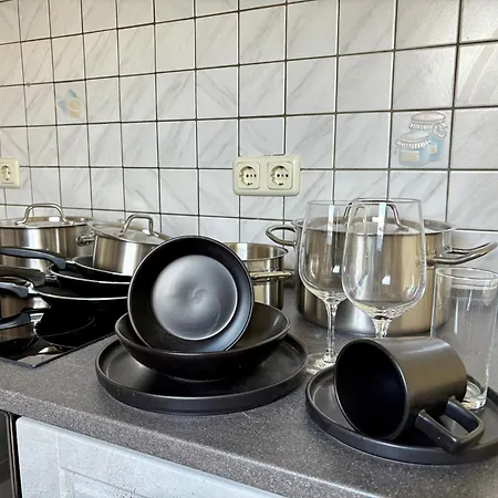 Ruhige, Zentrale Lage - Modernes Lejlighed