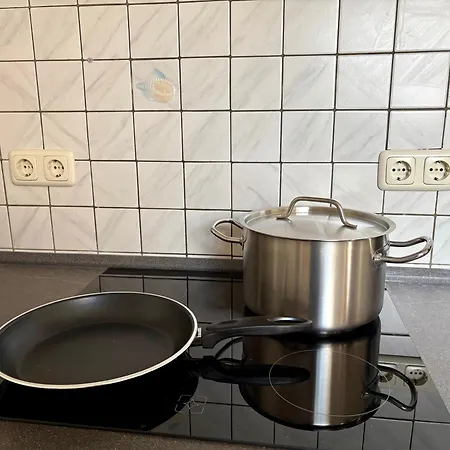 Ruhige, Zentrale Lage - Modernes Lejlighed *