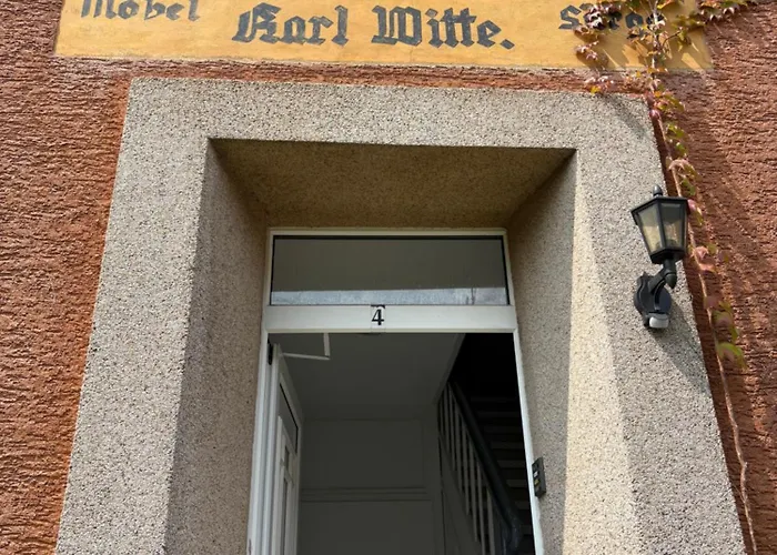 Ruhige, Zentrale Lage - Modernes Apartamento *