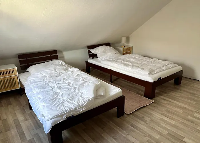 Ruhige, Zentrale Lage - Modernes Apartamento *